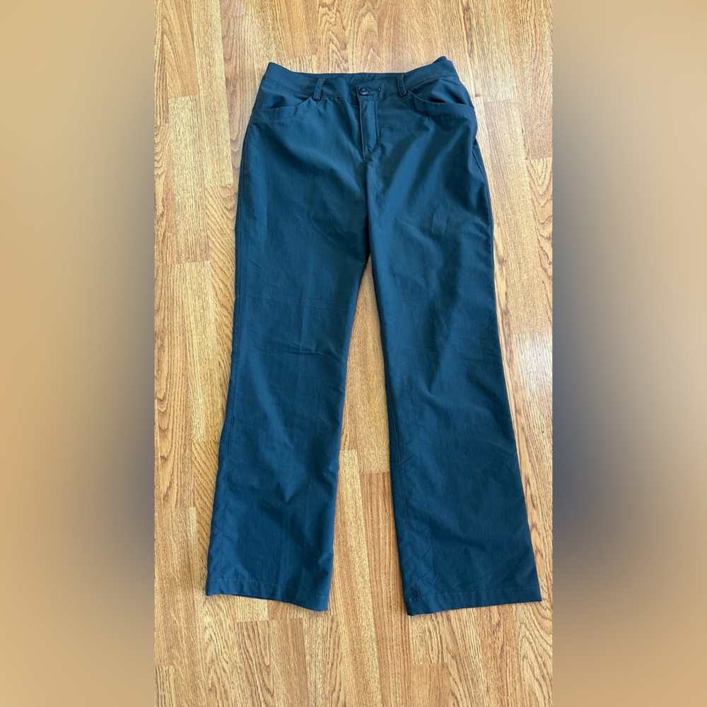 Women’s Patagonia pants size 8